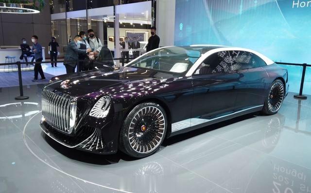 #汽车资讯# 【定位D级轿车！全新红旗L系车型谍照曝光】近日，曝光了一组全新红旗