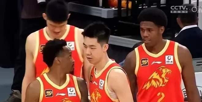 北京北汽队在主场再次输给山西队，这场比赛让人心情沉重。
这不仅是一次失利，更是对