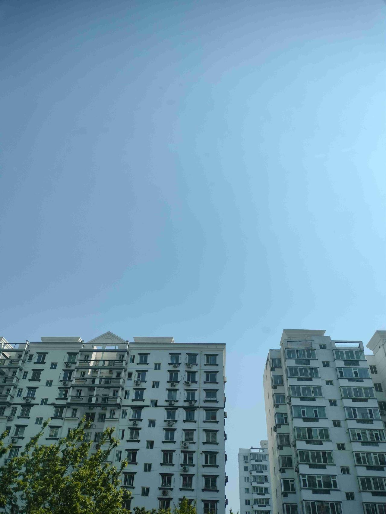 我的今日状态：🏃‍➡️运动
我这里的天气：☀️晴天