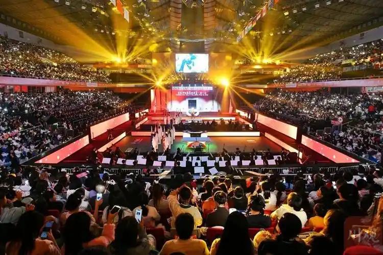 成都混团世界杯：带火城市消费的体育盛宴

2025年成都国际乒联混合团体世界杯正