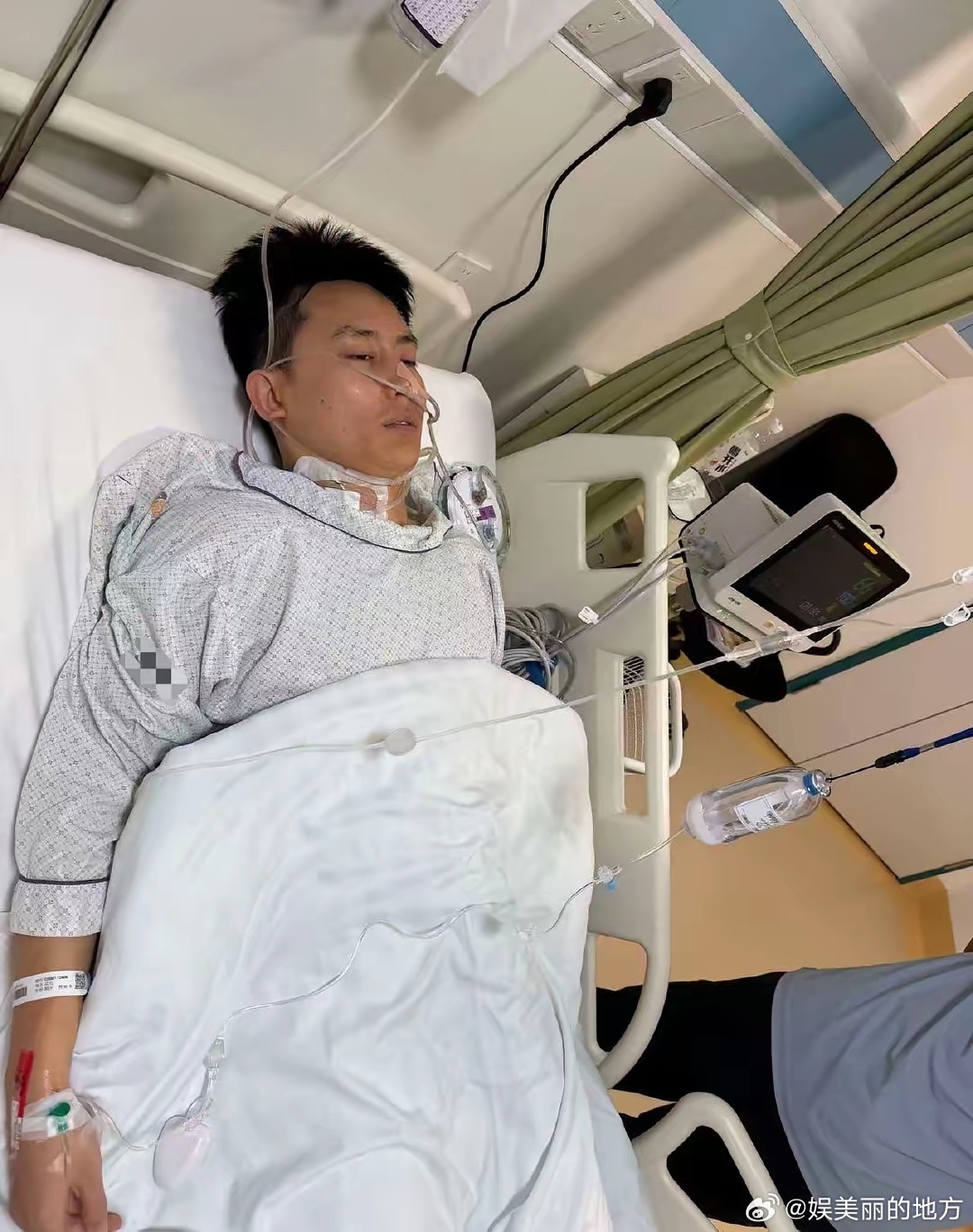武亮还是太仗义了张雪峰资产都给了他女儿，事办完自己倒下了，不得不说张雪峰是真的会