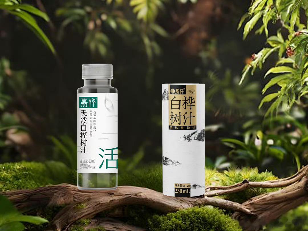 全网爆火的天然饮品嘉桦白桦树汁凭实力出圈！深耕白桦林十一年，更是行业开创品牌，甄