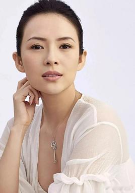 娜然能嫁进霍家， 不是因为年轻貌美， 也不是自己有公司，而是 她太聪明，懂霍家择