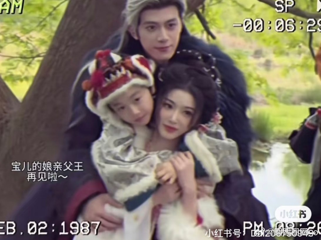 这一瞬间白毛圆满了！要是邓凯孔雪儿现实中真的有个孩子～美美幻想中 