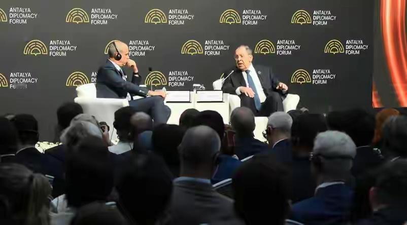 拉夫罗夫警告：不要把俄罗斯称为“纸老虎”，我们的耐心是有限的！ 