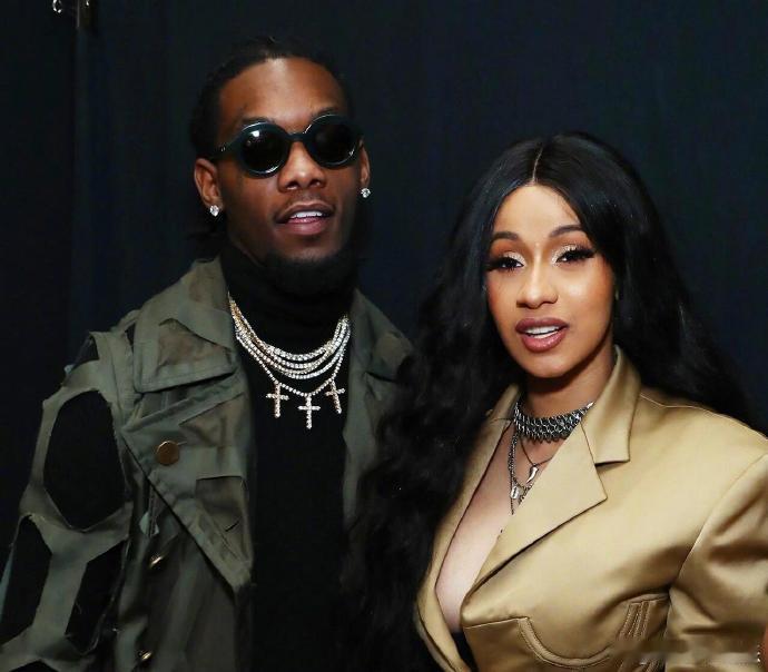 CardiB和Offset尚未正式离婚Offset借离婚向CardiB要钱 据外
