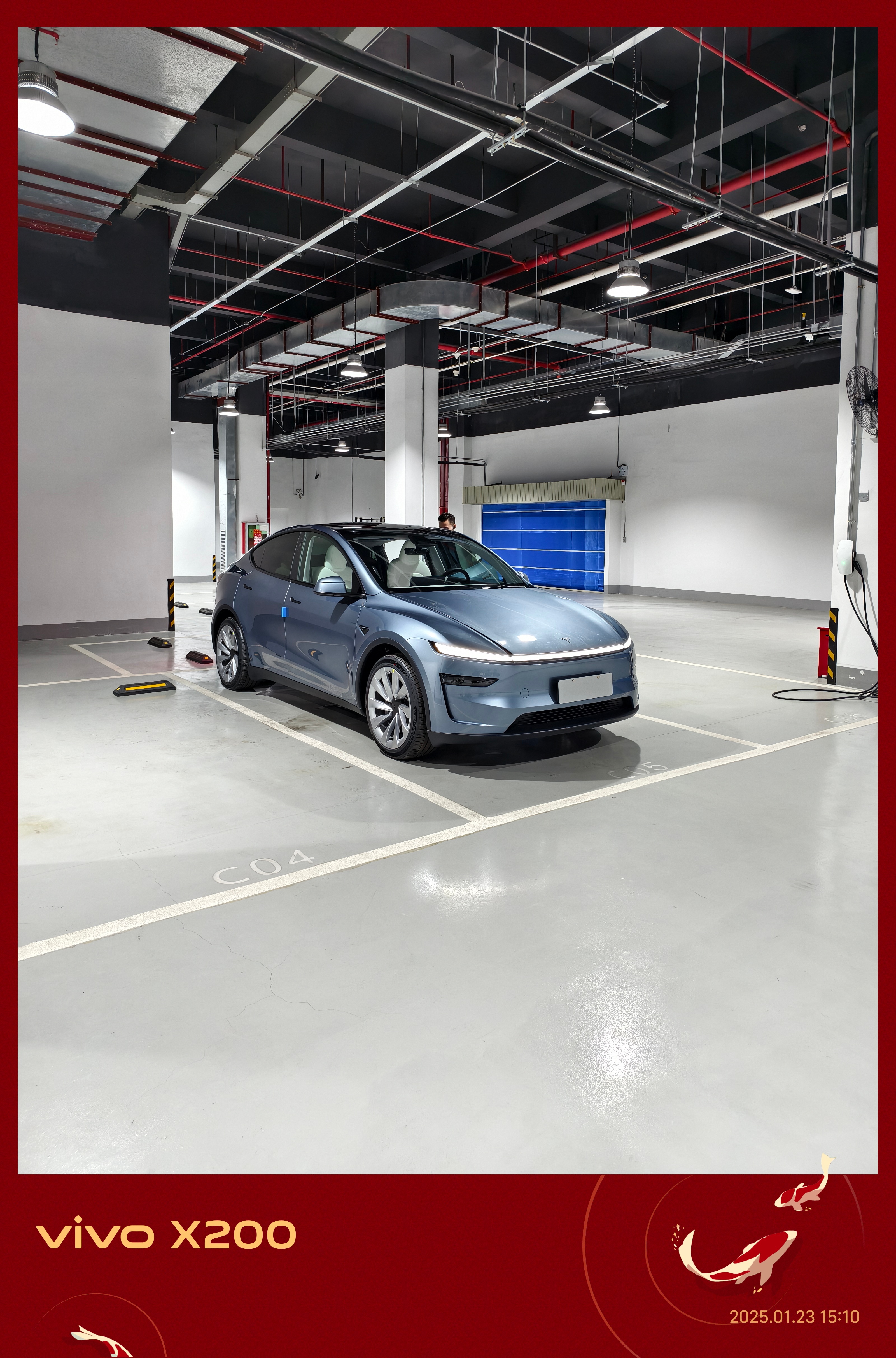 特斯拉modely全网首测  来看一下焕新版 ModelY 的帅照[色][色][