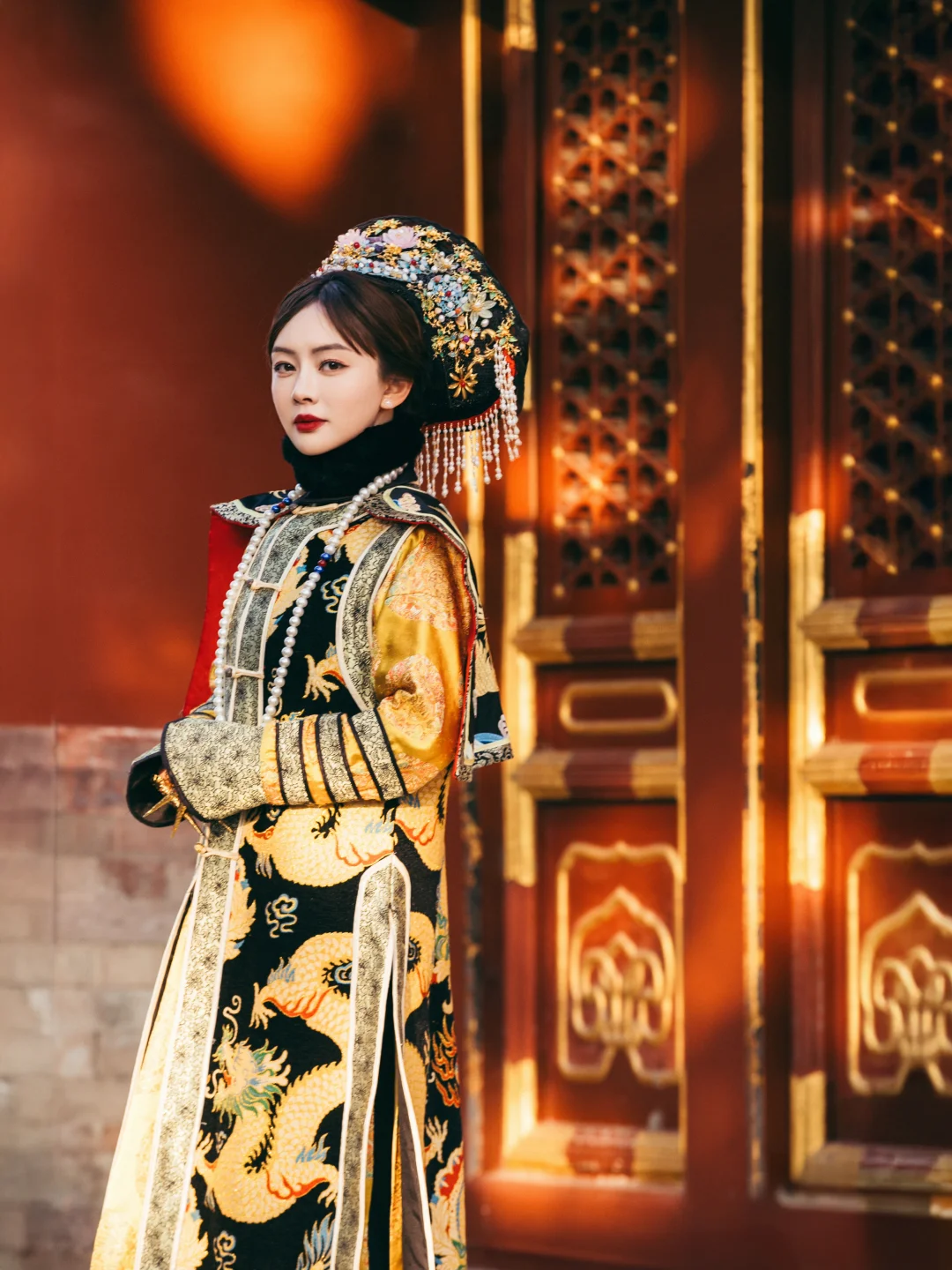 谁懂啊，生日那天被闺蜜抬上了后位