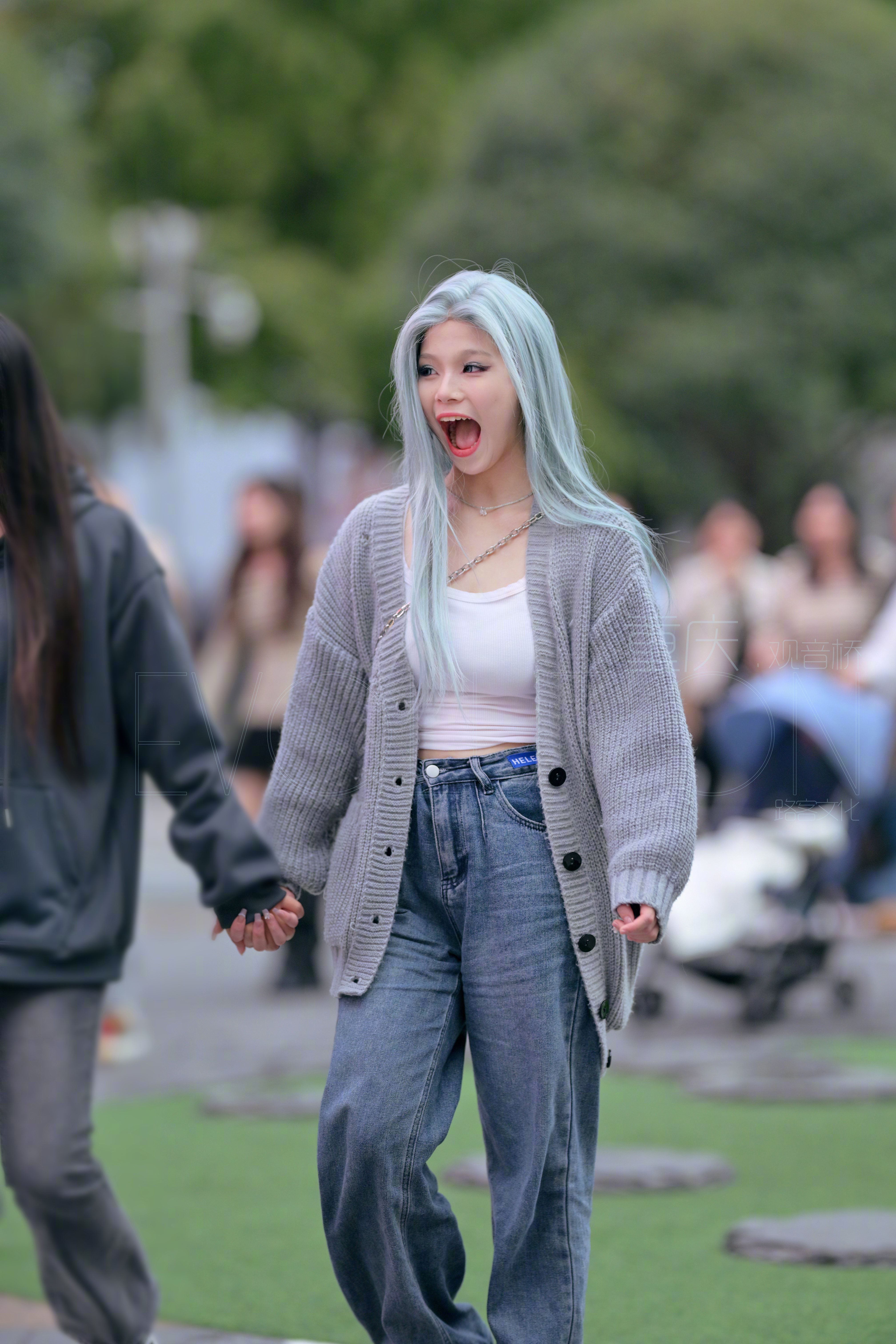 表情有点可爱 ​​​