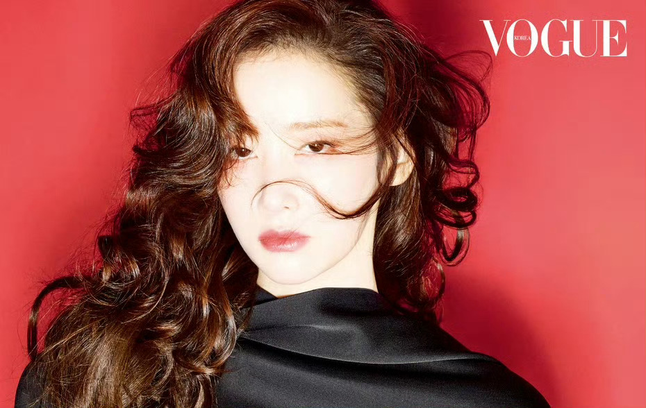 全钟瑞  x  Vogue Korea December 2025 ，Tom F