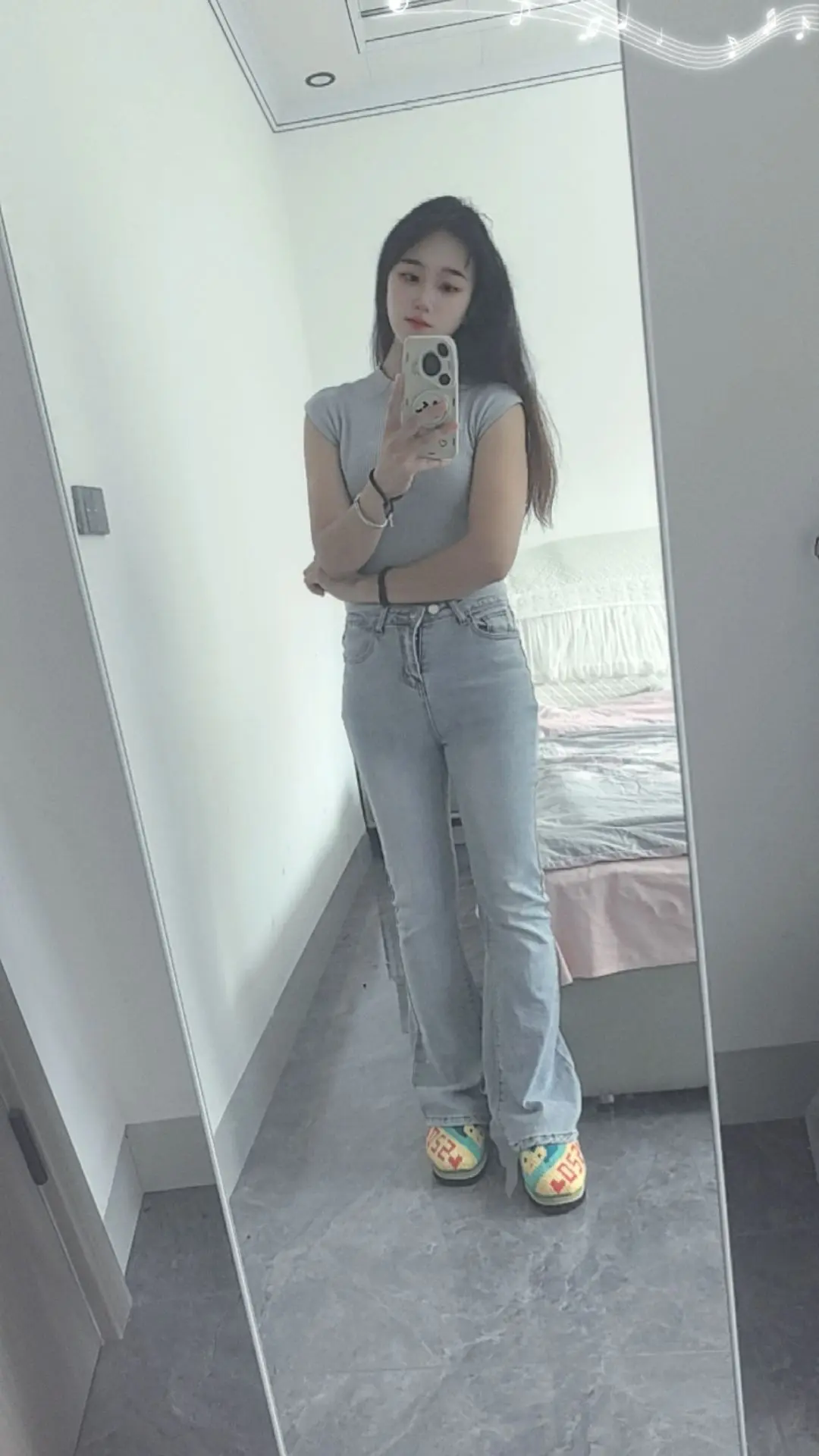 单身越久的女人，她不是难追，而是你不够格。习惯孤独的女人，早就戒掉了廉...