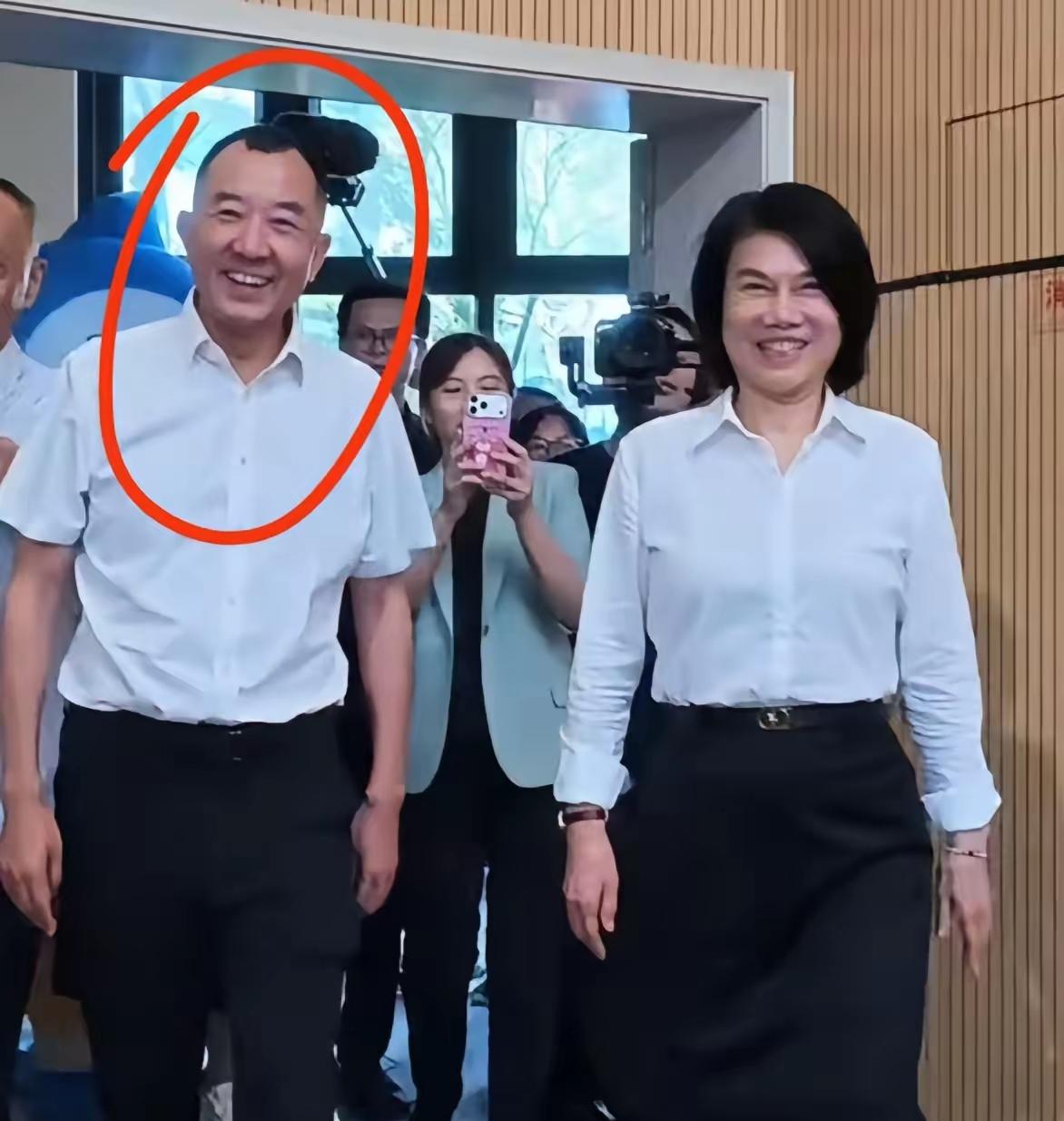 “把孩子送到格力学校来，我们家长特别的安心，特别放心。”


很多家长把孩子送到