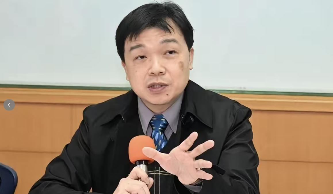 针对大陆禁止日本水产品进口的行为，台湾省内的“台独分子”彻底坐不住了，公然叫嚣称