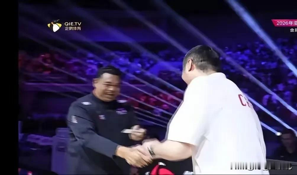 随着中国女排2：3惨败泰国女排，证明了一个事实，那就是在赖亚文、赵勇带领下的中国