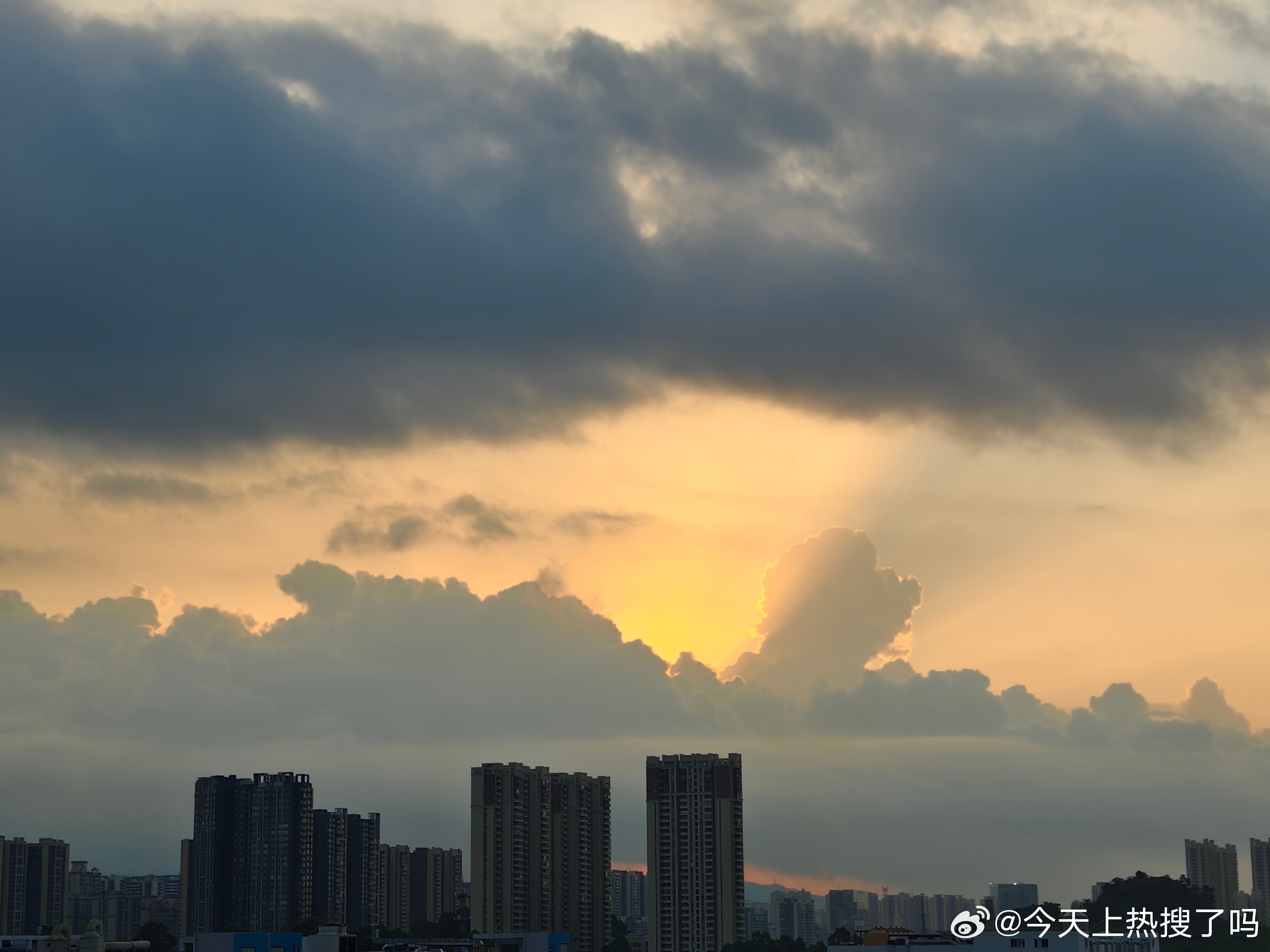 每天早起打卡早ﾉ☀ 