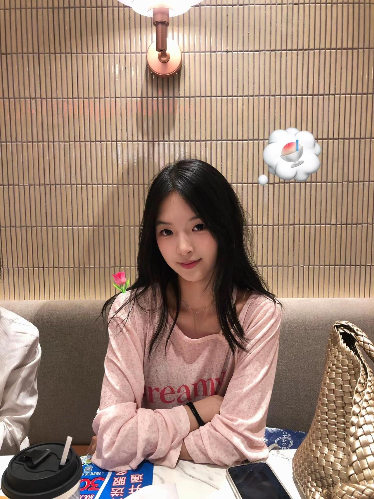 我再也不会觉得任何一个女孩比你更加可爱 如果有那就是明天的你韩系