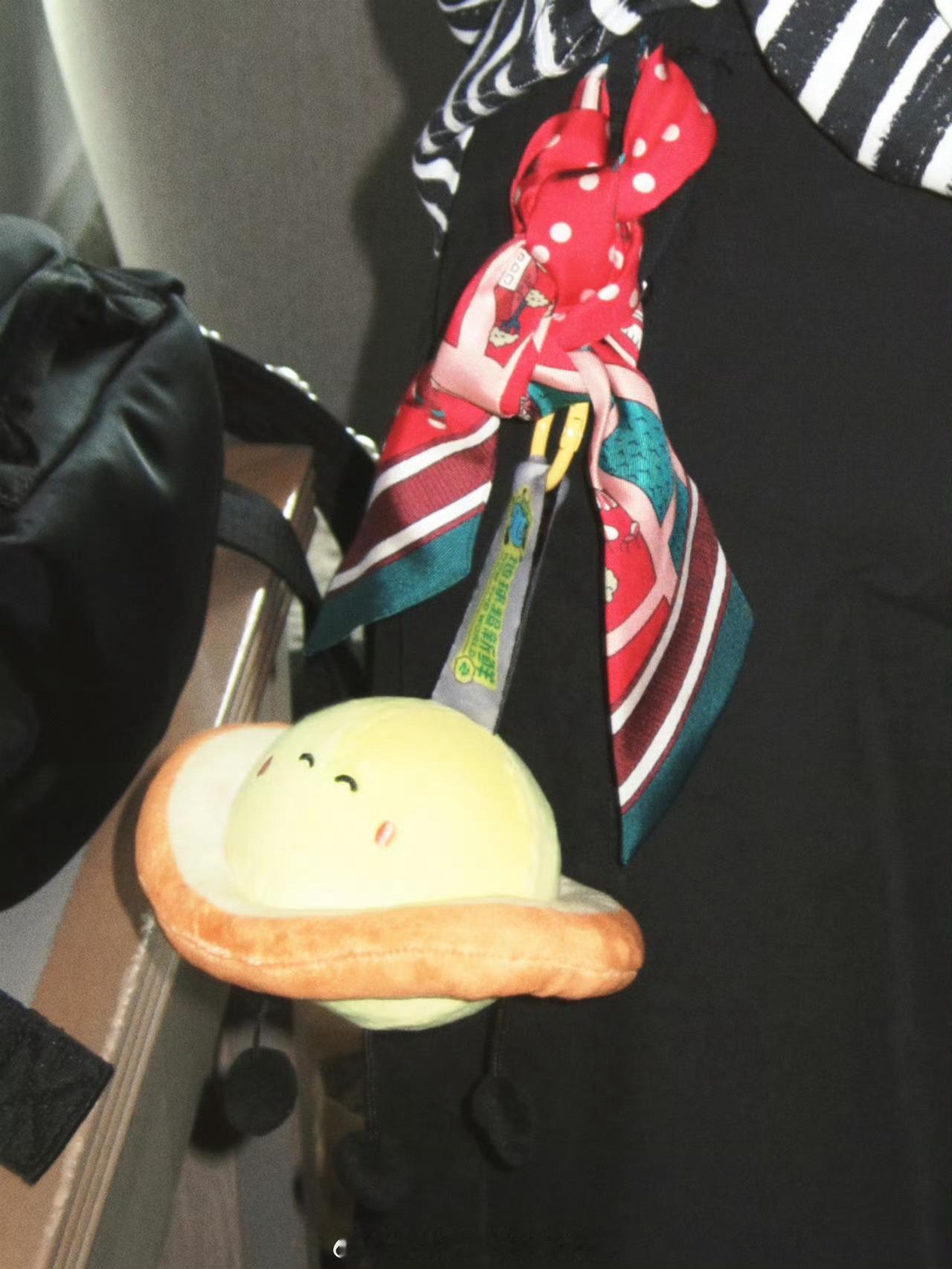 这小土星跟陈星旭本人一样萌
