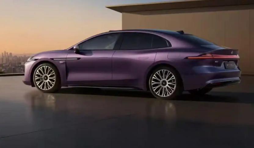 定档3月4日，含“华”量极高的广汽昊铂A800能有多智慧？日前，广汽昊铂官宣了昊