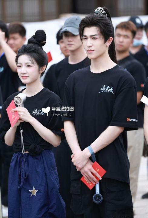 黄羿尹浩宇海棠春开机 黄羿尹浩宇海棠春开机路透黄羿尹浩宇海棠春开机 