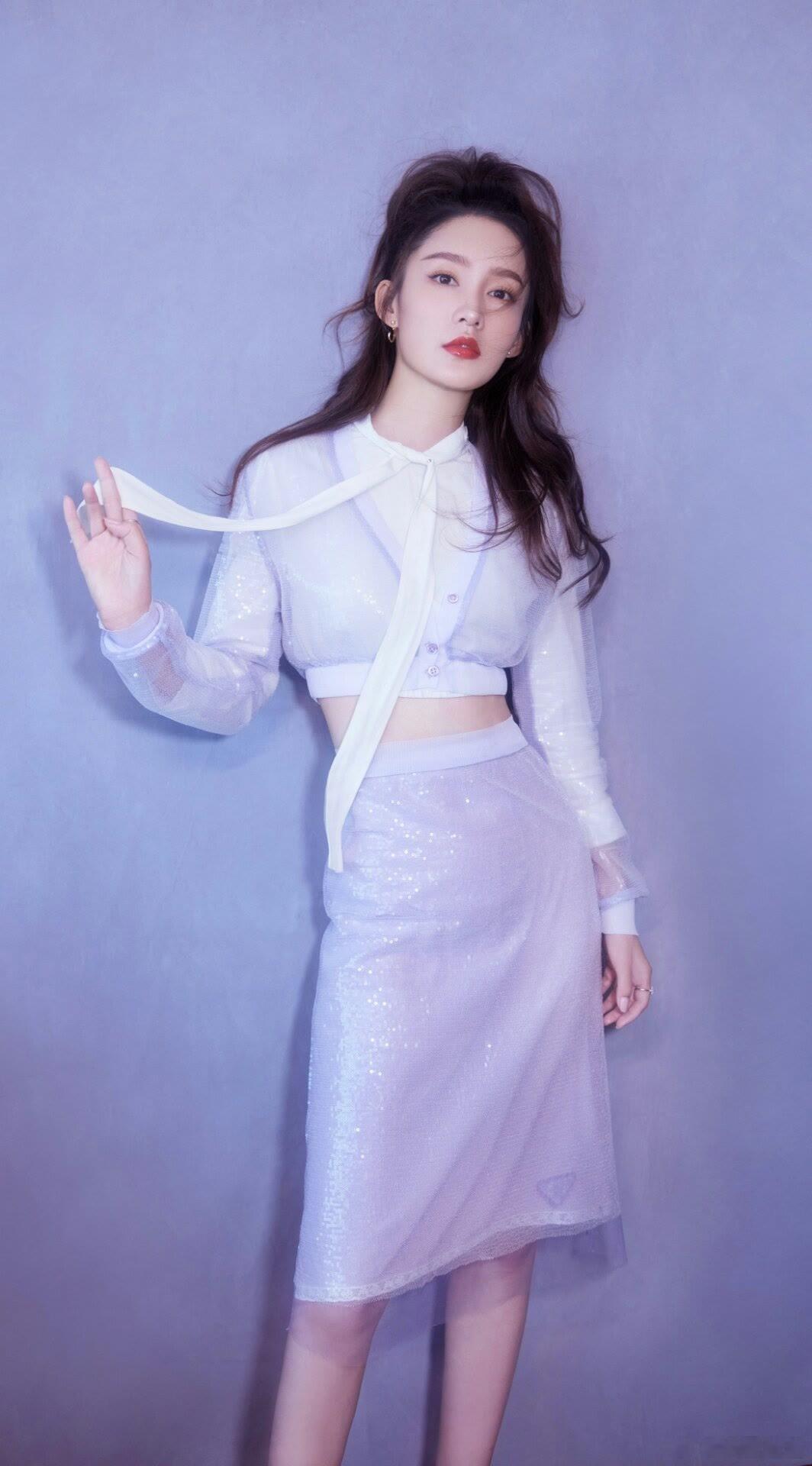 #李沁怼脸状态#