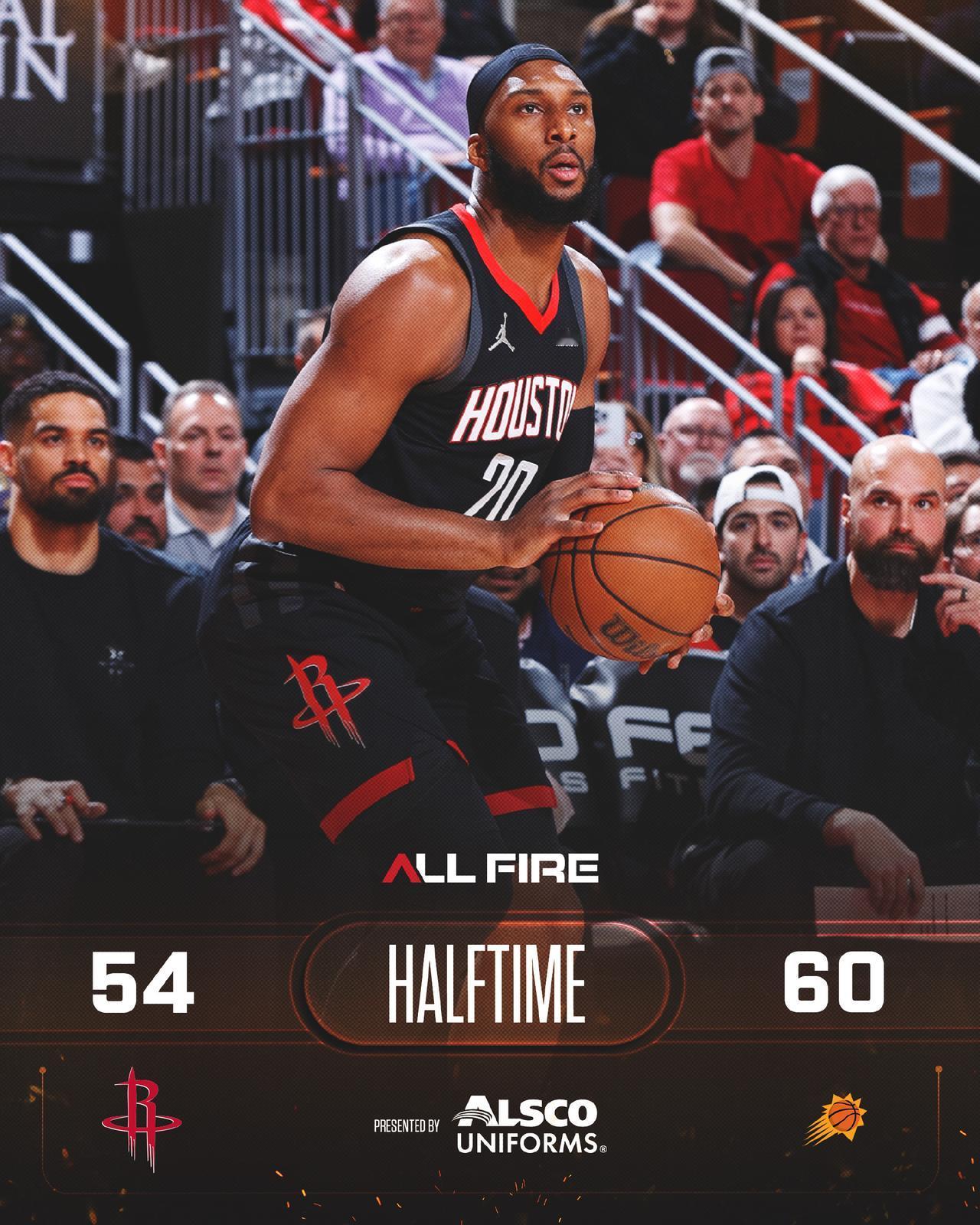 半场结束，火箭暂时落后6分。没想到打个背靠背的太阳都能打成这样，全队都多少个失误