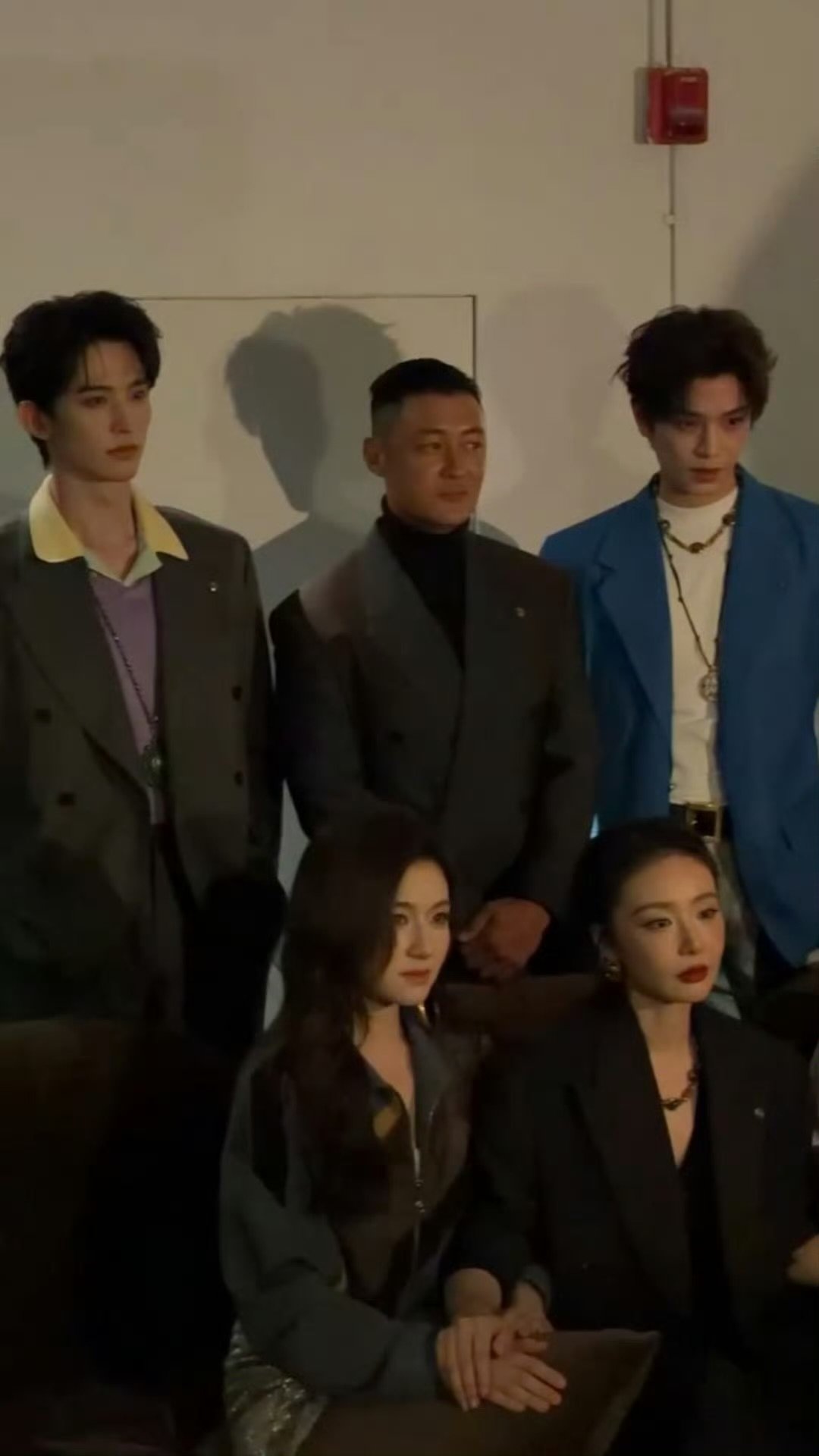 范思哲活动合照明星范思哲活动合照明星范思哲活动合照来啦 