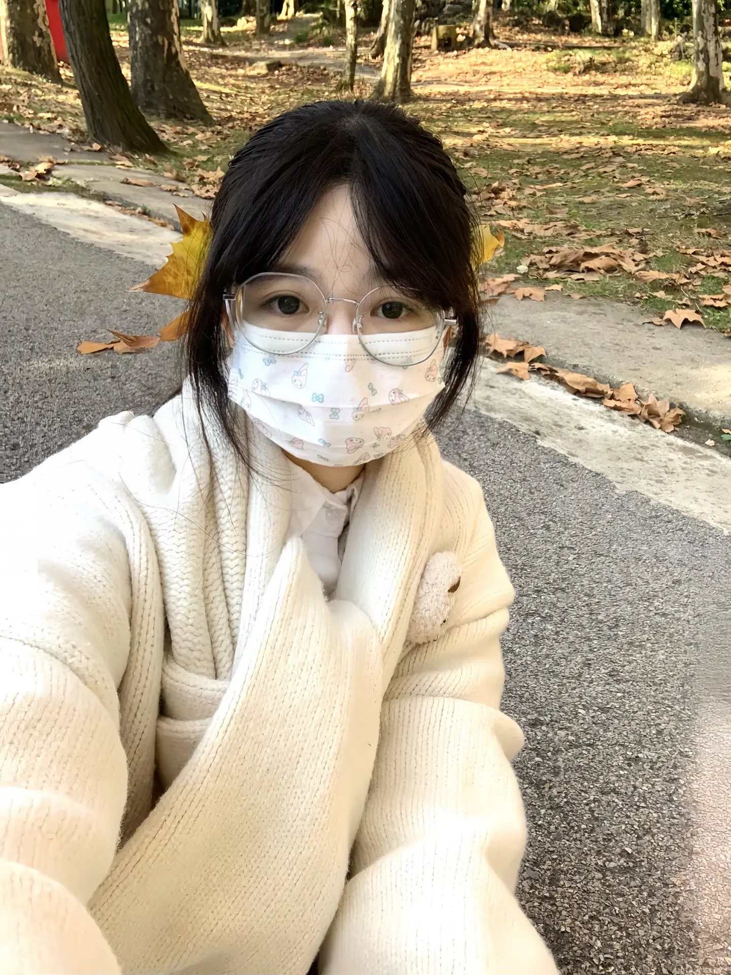 漂亮的脸太多了 所以我只想做一个幸福的小女孩
