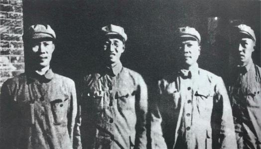 如果不是徐向前的谦退，王新亭很难评上将。
太原解放后，中央考虑徐向前的工作安排，