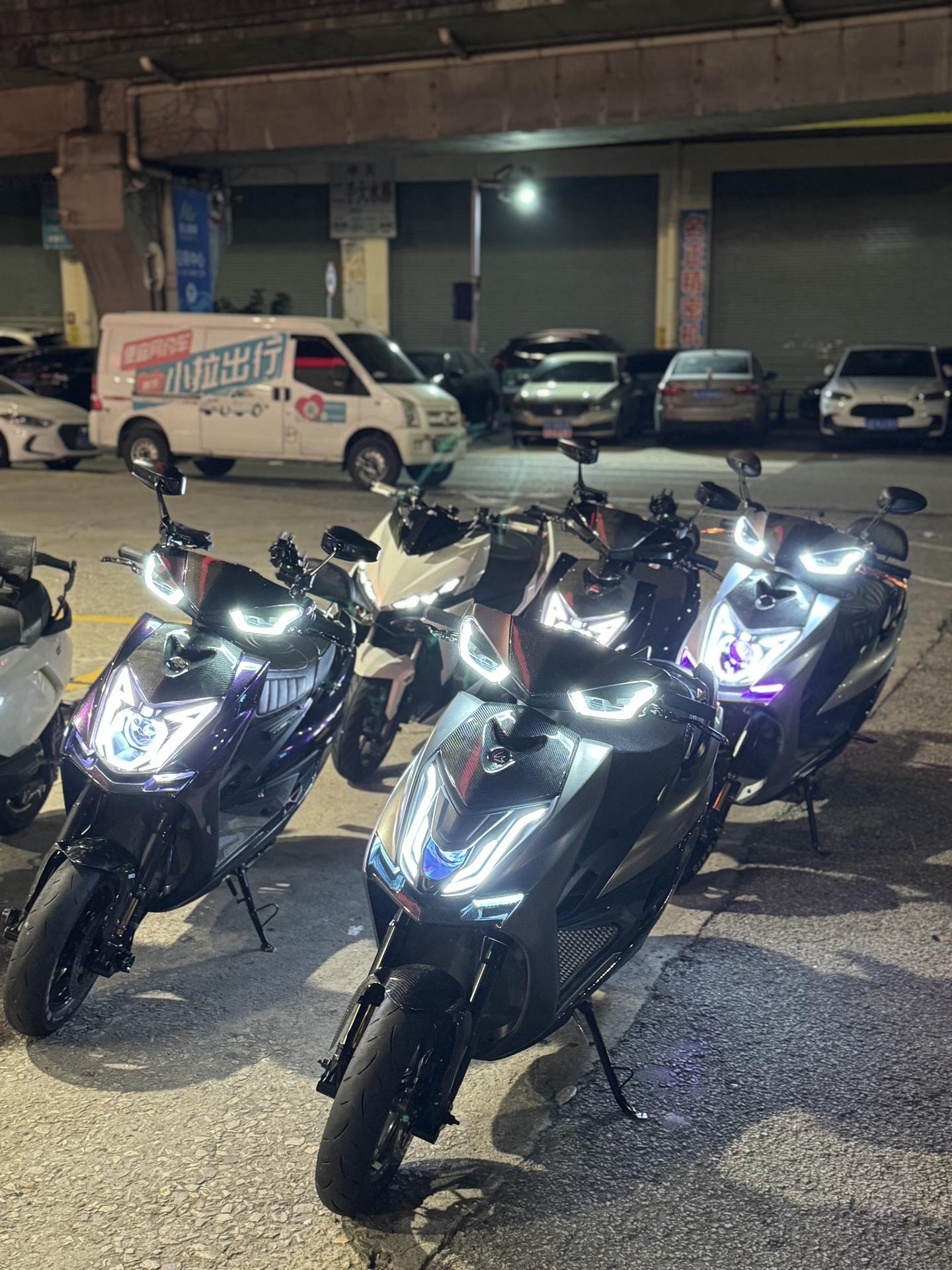 那些主页挂着光明首台什么什么的我就搞不懂你们了你们怎么好意思挂出来是光...