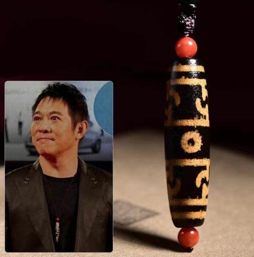 2010年，李连杰花了2000万，在西藏大昭寺求了一颗九眼天珠！马未都看到后说道