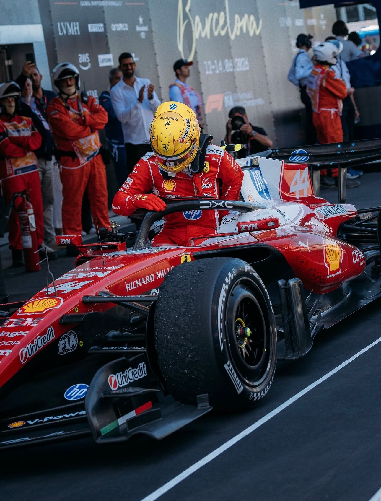 F1汉密尔顿终于在2026f1巴塞罗那大奖赛 拿下了法拉利生涯的首胜！职业生涯的