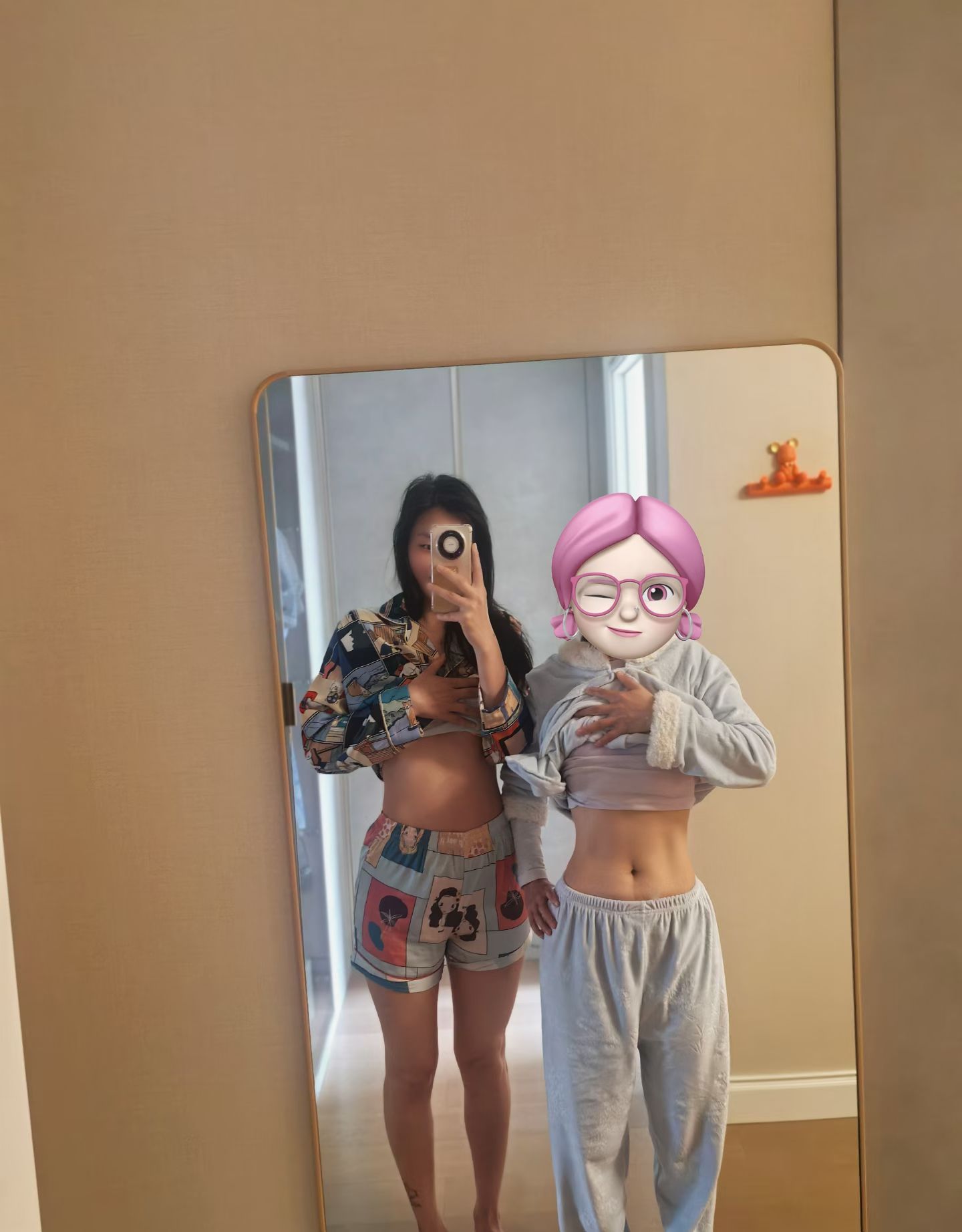 我姐跟我说她有马甲线  等我恢复锻炼 一个月后我虐不死你哈哈哈哈哈哈哈 