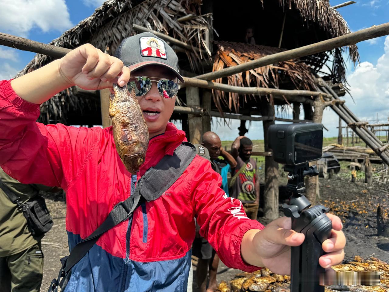 世界上最危险的国家原来是这样的，这次旅程超出想象！
        巴布亚新几内