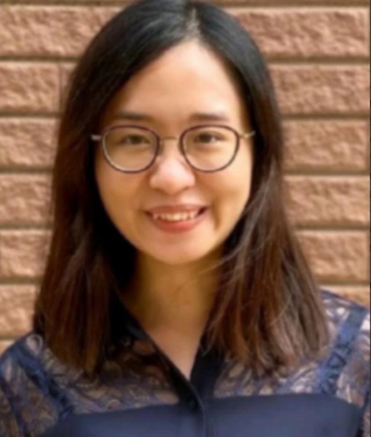 2022年，乱港分子何依琼，决定从香港移居至英国，然而，仅在抵达英国之后仅过了半