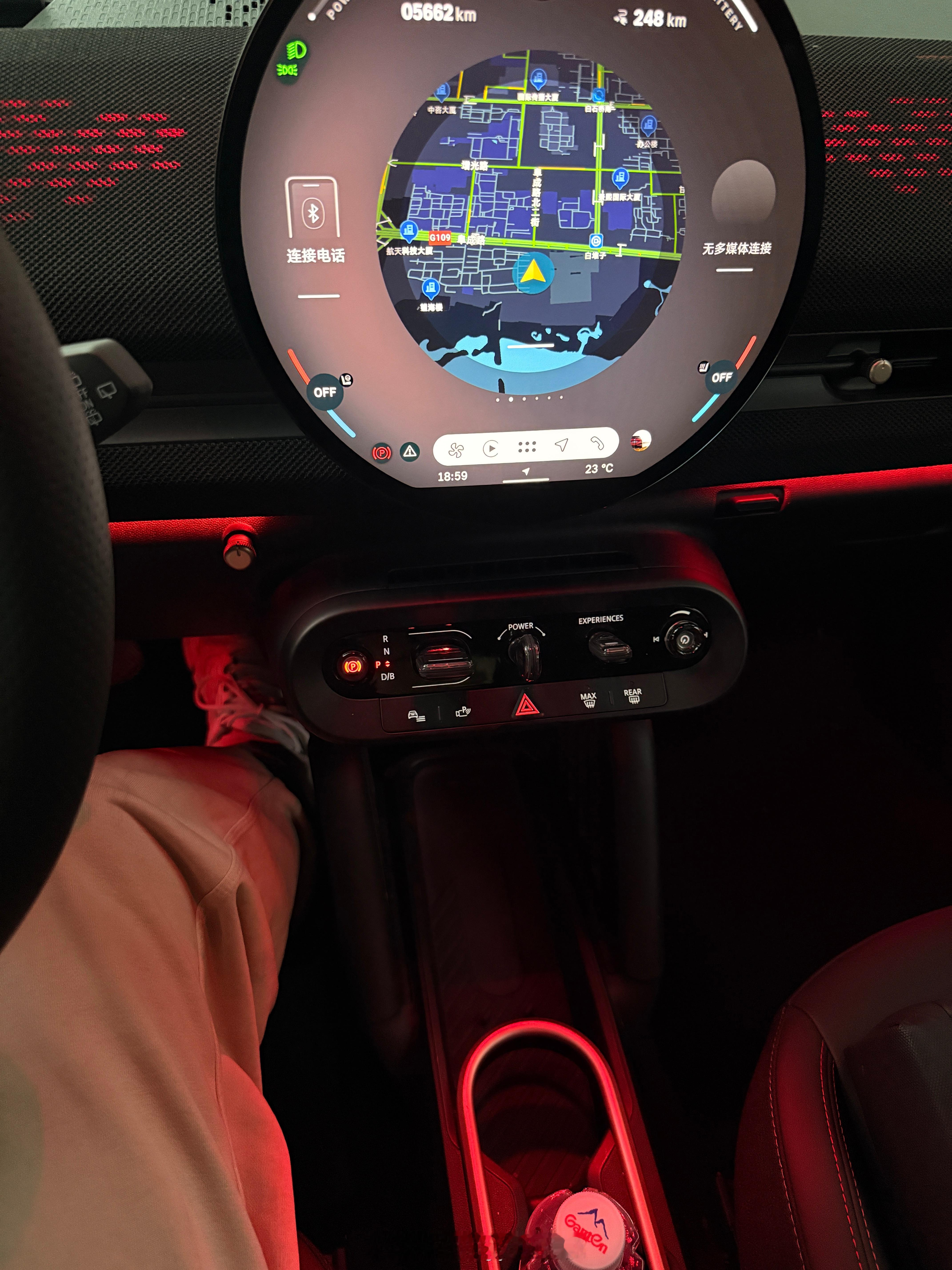 宝马这强制无线carplay是真没人吐槽吗？音画不同步 延迟 1秒 还不能用有线