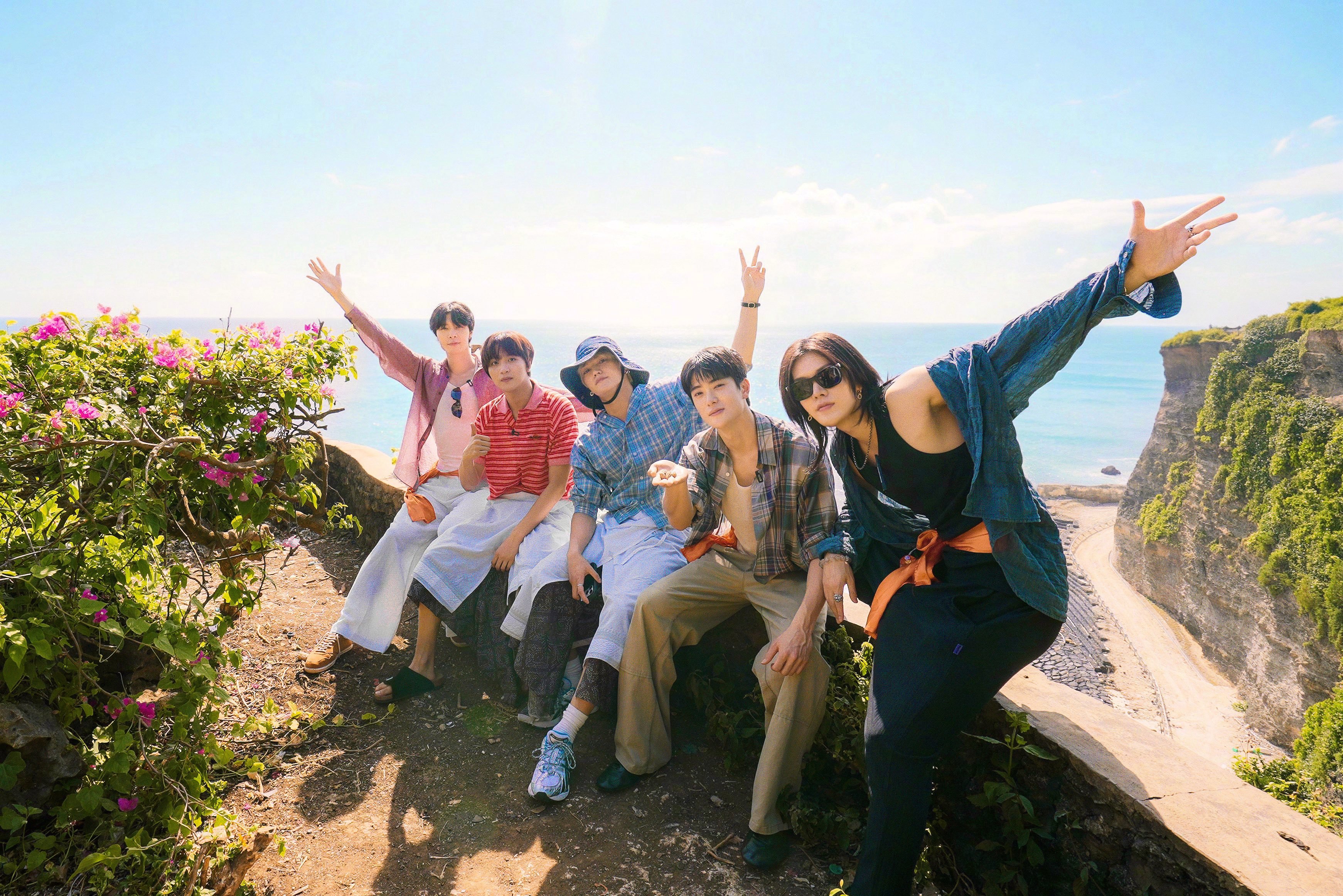 【Twi】🏝️我们的chill🌺EVERYTHING, ALL AT ONC