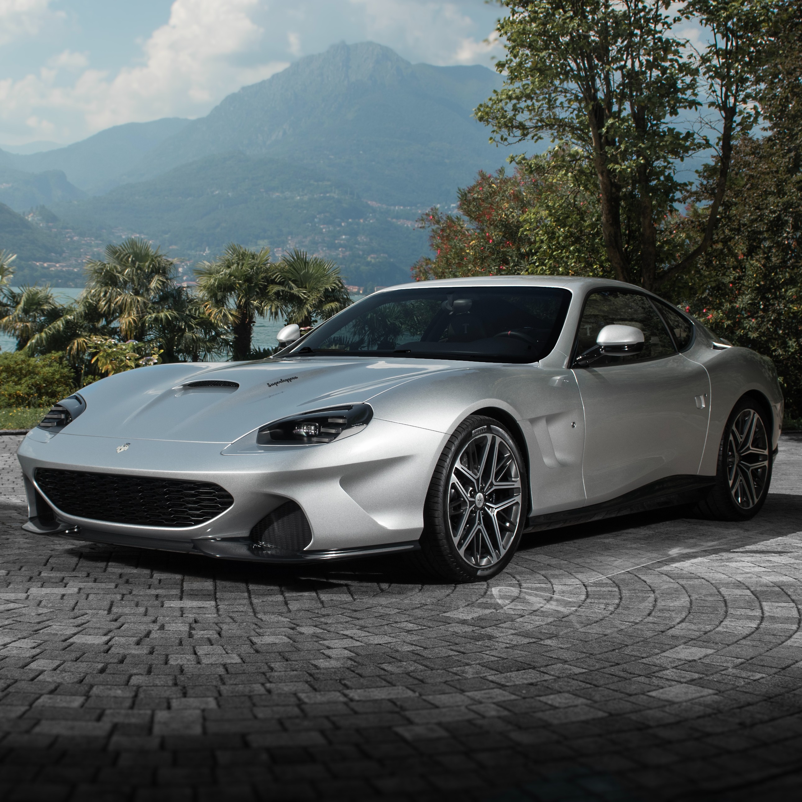 Touring Superleggera Veloce12，近年来第一款法拉利5