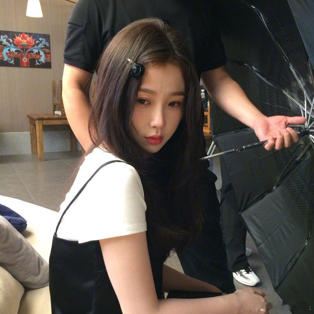 虞书欣晒姜小暮曼市dailylife 虞书欣晒姜小暮曼市daily life 1