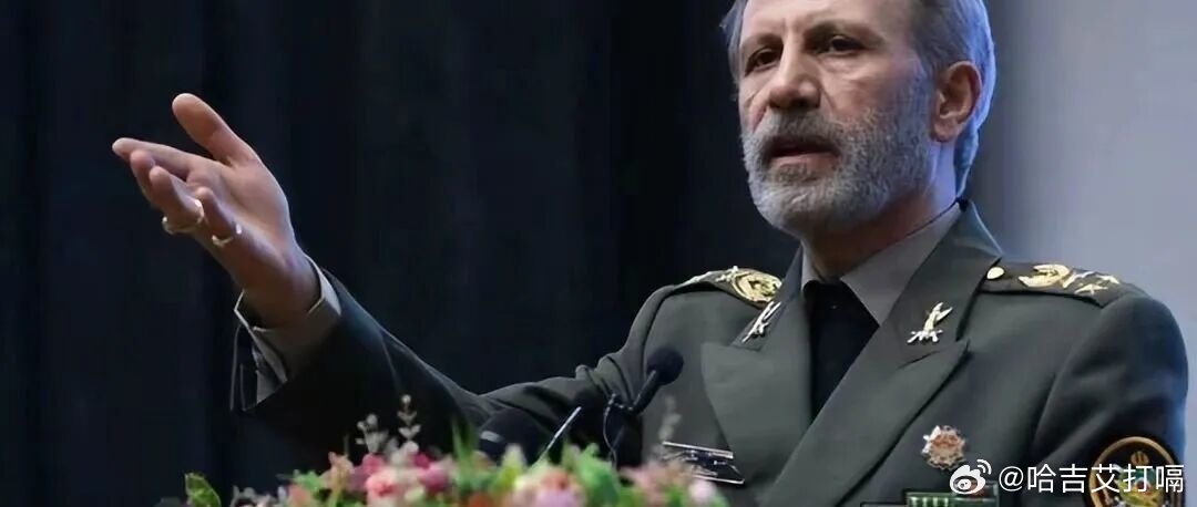 凤凰新闻【伊朗副外长，突然愿意停火，就一个条件，出乎意料】9日，穆杰塔巴•哈梅内