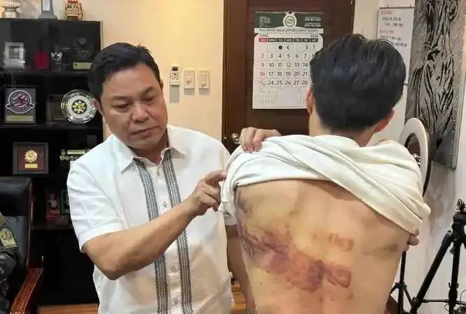 国外电诈园区骗钱套路四个步骤
 
很多人以为，电诈园区最重要的工具是电脑和电话。