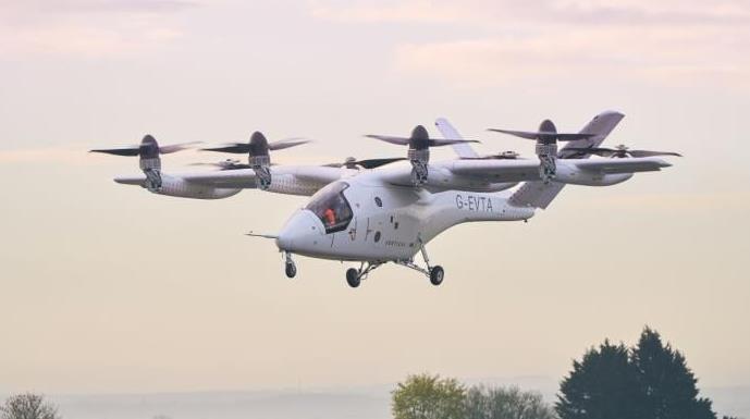 垂直起飞方向实现完全有人驾驶的EVTOL过渡

飞行总动员4月24日消息： Ve