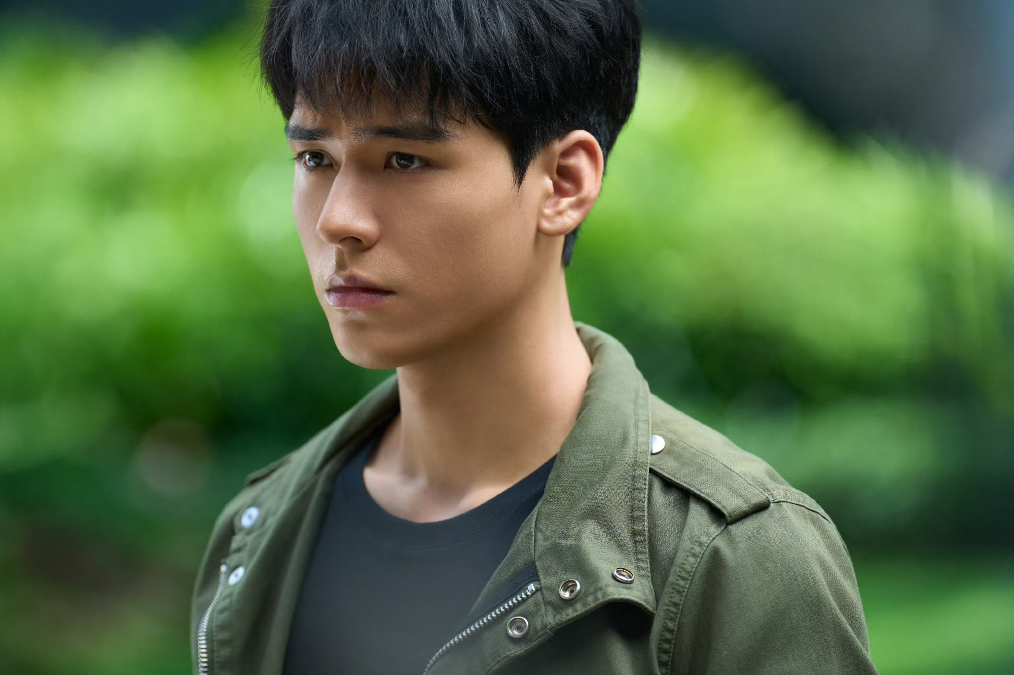 龚俊风过留痕首播反馈站内热度破21000！龚俊叶谦太棒了，超好看的继续来看剧