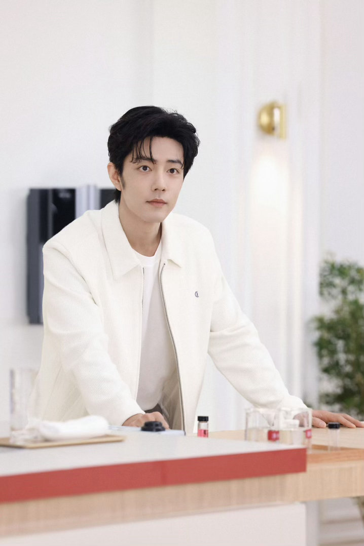 肖战我压力真的没有那么大各位他甚至还想搞个副业肖战反矫情第一人期待肖战新剧 