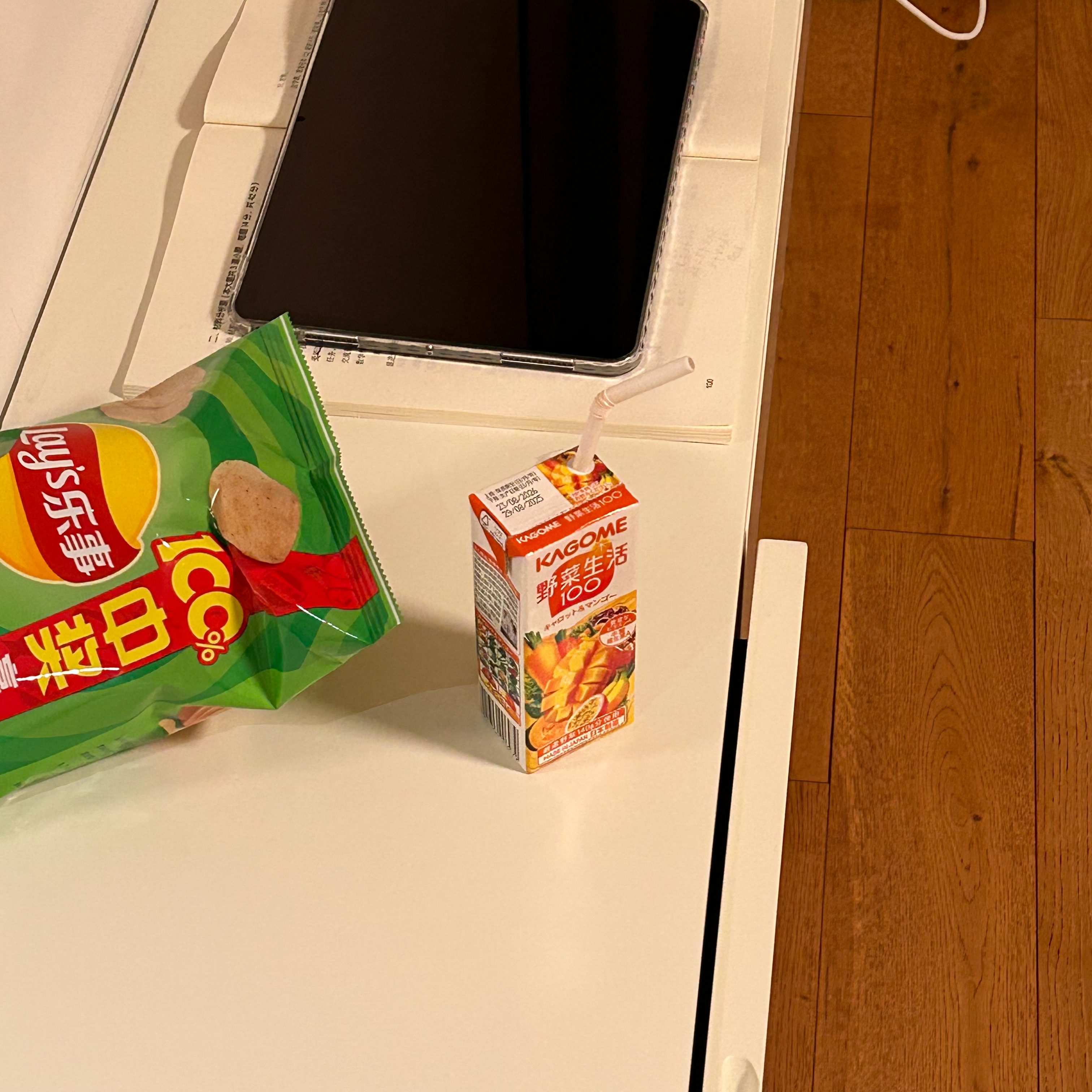 饮料就是一股薯片味啊 我都还没拆 