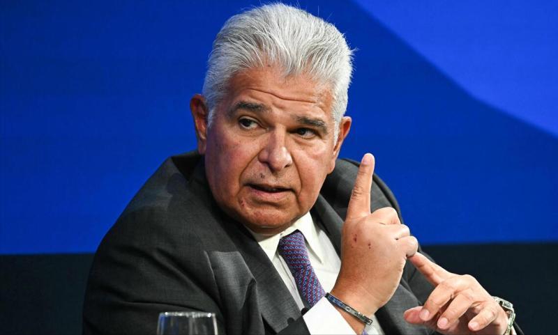 巴拿马总统对华强硬表态

外媒今日报道：巴拿马总统穆利诺2月4日在社交平台上发文