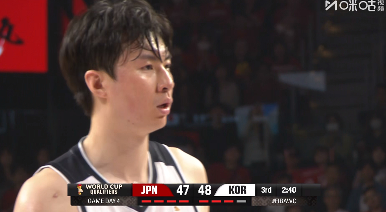 哦豁，韩国队反超了~~这把韩国队有机会的，日本队今天失误爆炸，已经13个失误了，