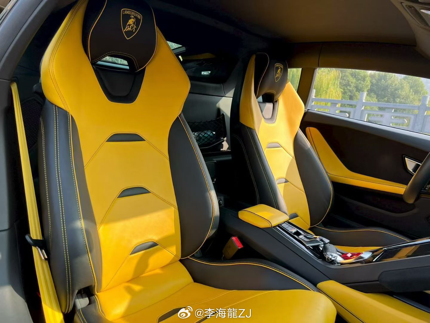 21年兰博基尼evo安全行驶8000km 黄外黄内 