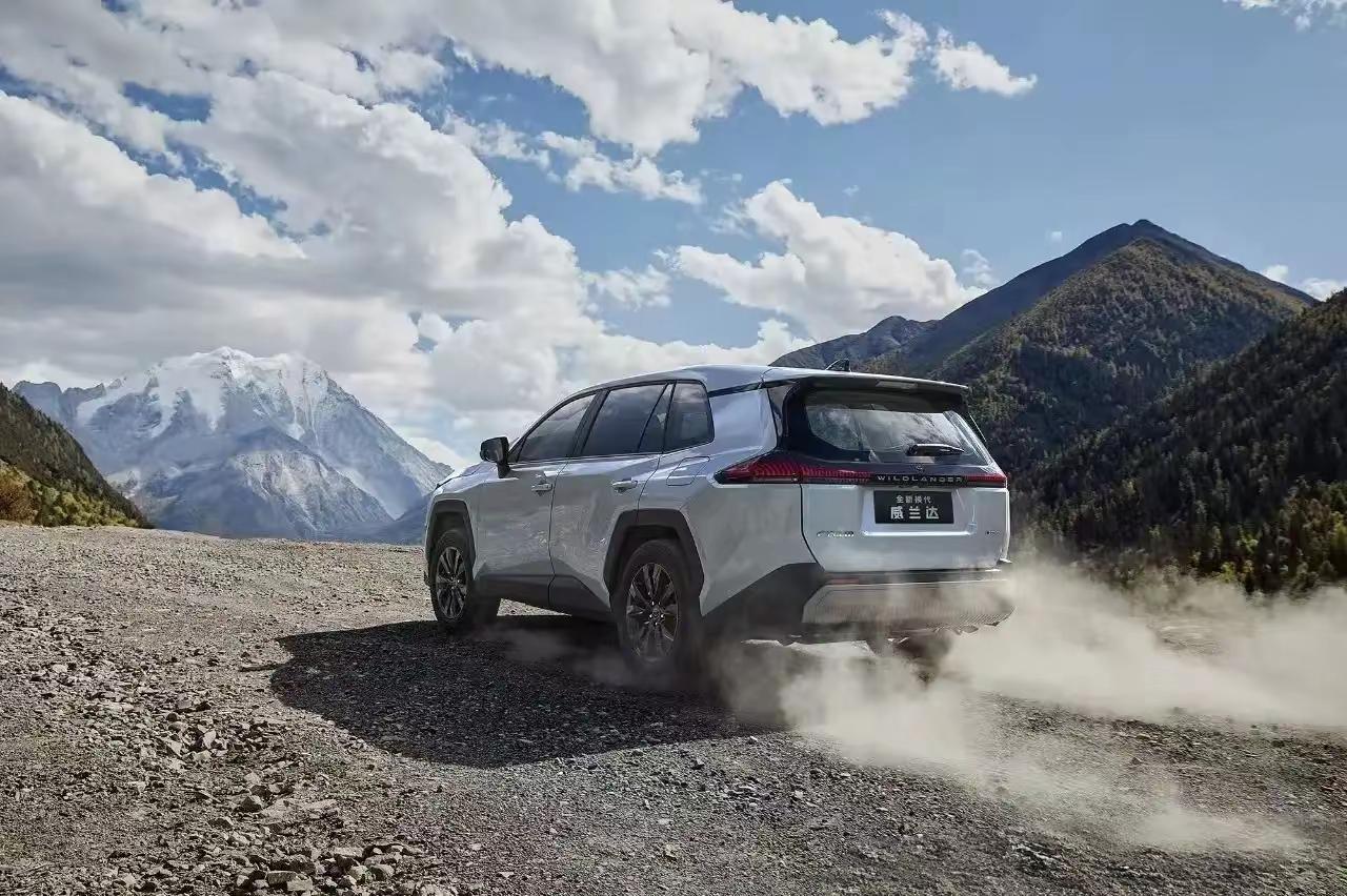 广汽丰田威兰达AIR搭配发动机，变速箱，动力电池终身质保，构建“购车，养车，用车