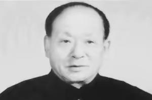 1932年，王盛荣从敌人刀下救下毛主席，1950年却因贪污被判极刑，毛主席知道后