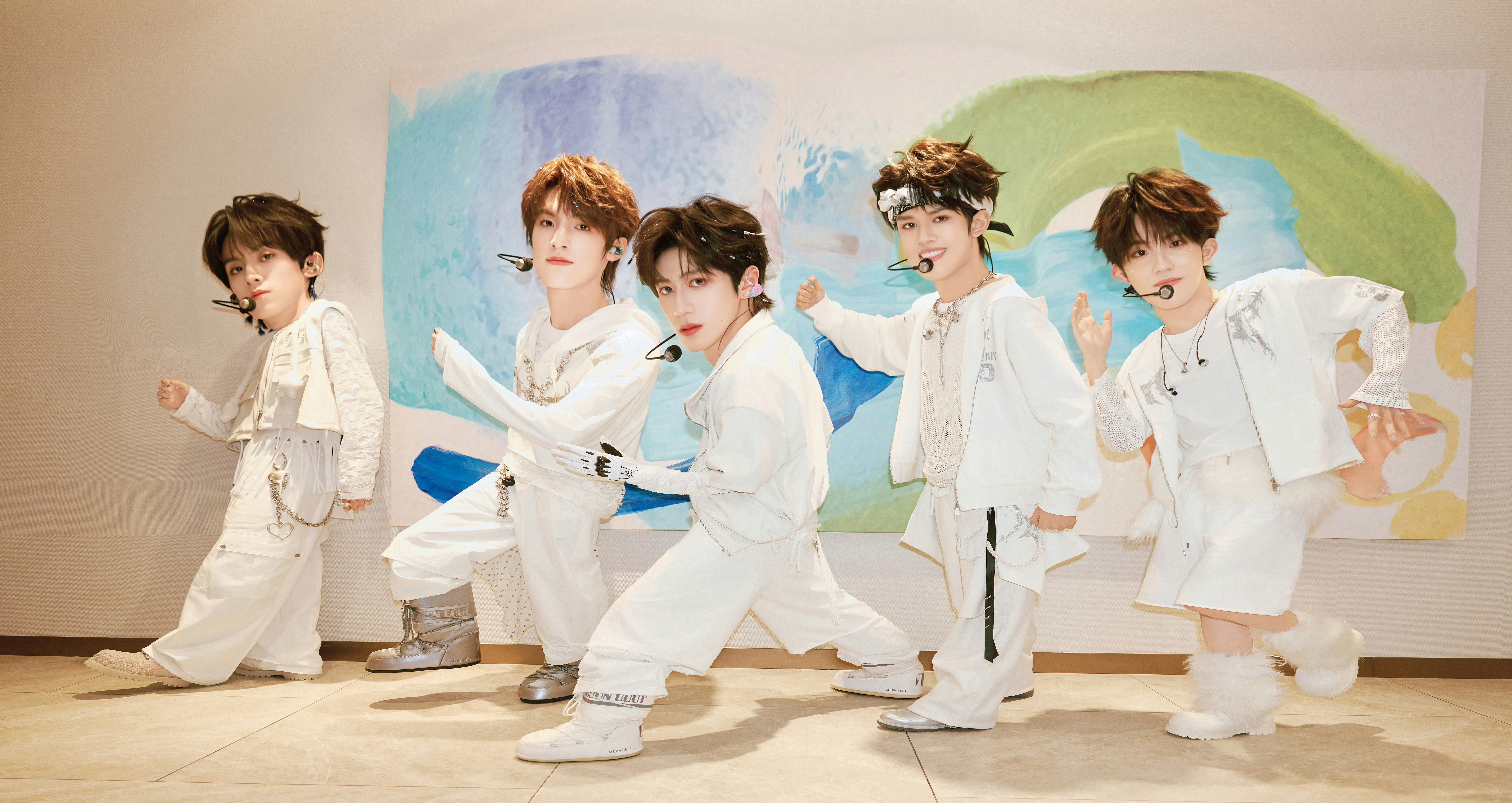 TOP工作人员一定觉得自己很幽默尖叫之夜 .登陆少年高光三连